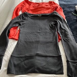 Bundle of 2 new lightweight thermal tops